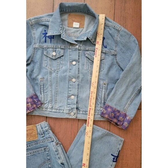 Vintage Levis Trucker Jacket Large Jeans Size 12 Set Denim Embroidered Dragon - Picture 7 of 16